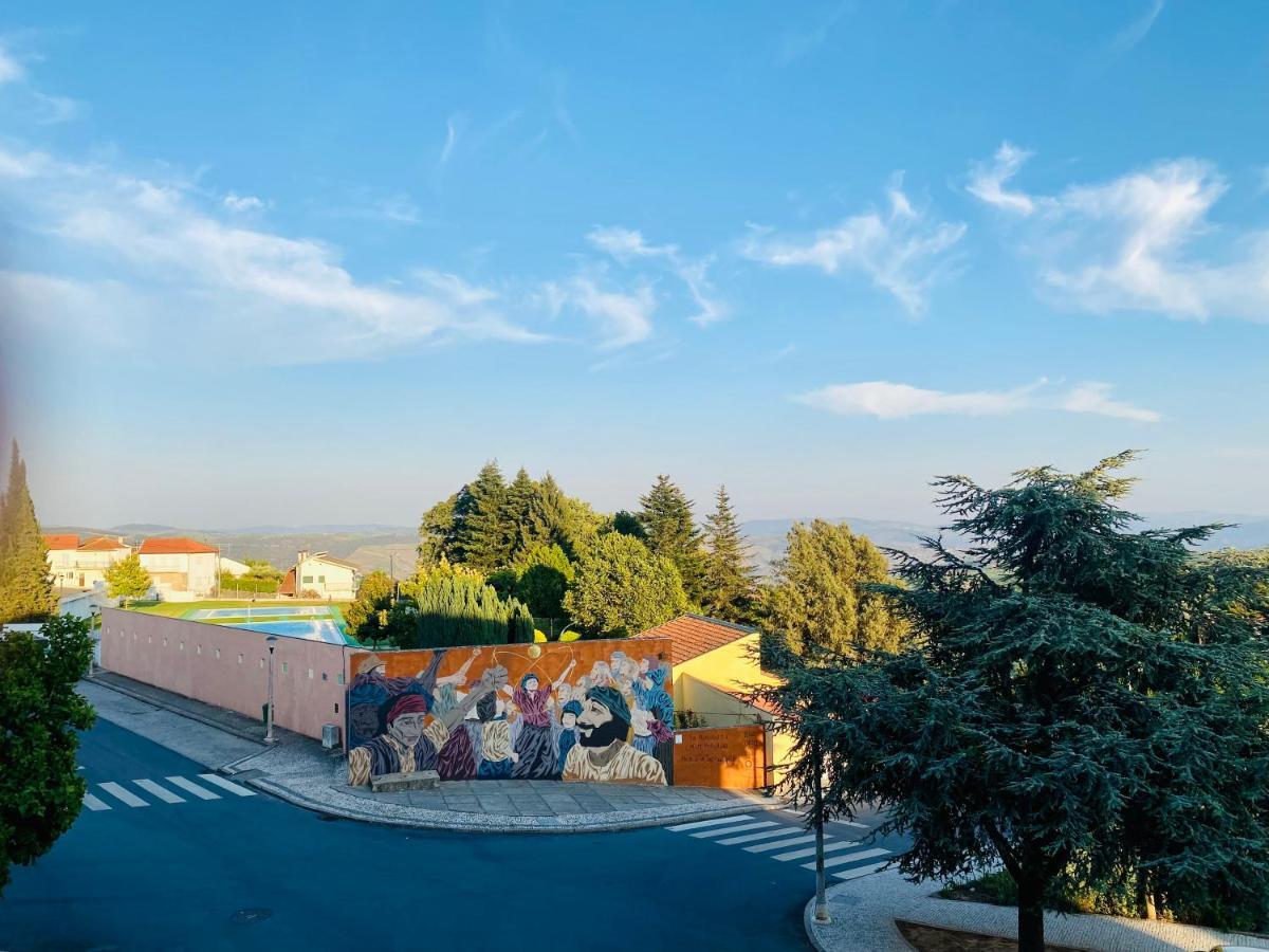 דירות סברוסה Casa Da Tia Irene מראה חיצוני תמונה